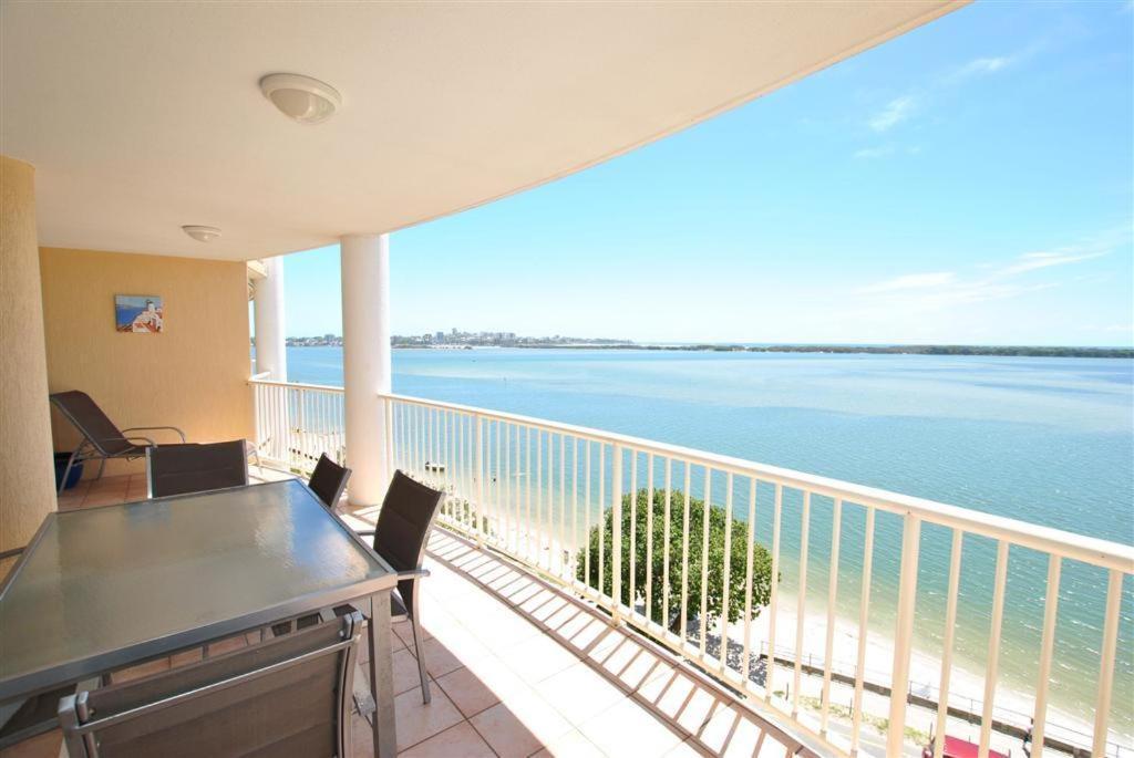 Riviere On Golden Beach Caloundra Exterior photo