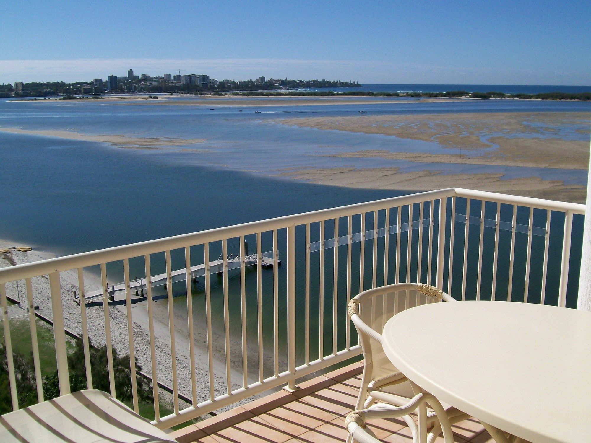 Riviere On Golden Beach Caloundra Exterior photo